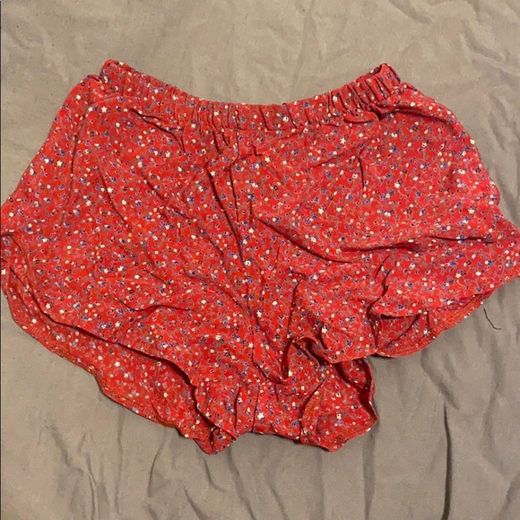 Brandy Melville shorts - Picture 1 of 1